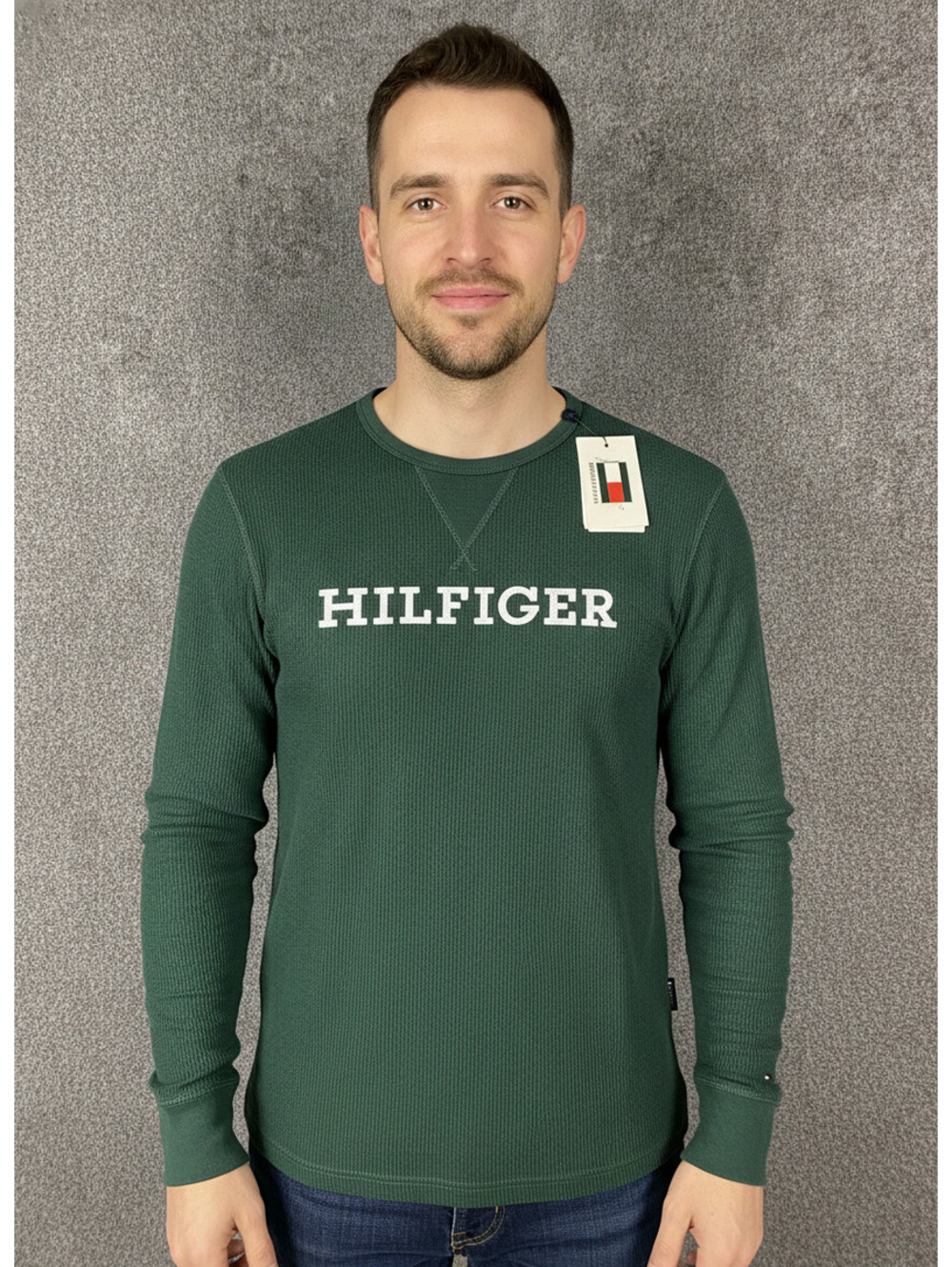 Tommy Hilfiger Men's Green Long Sleeve Thermal Shirt Medium